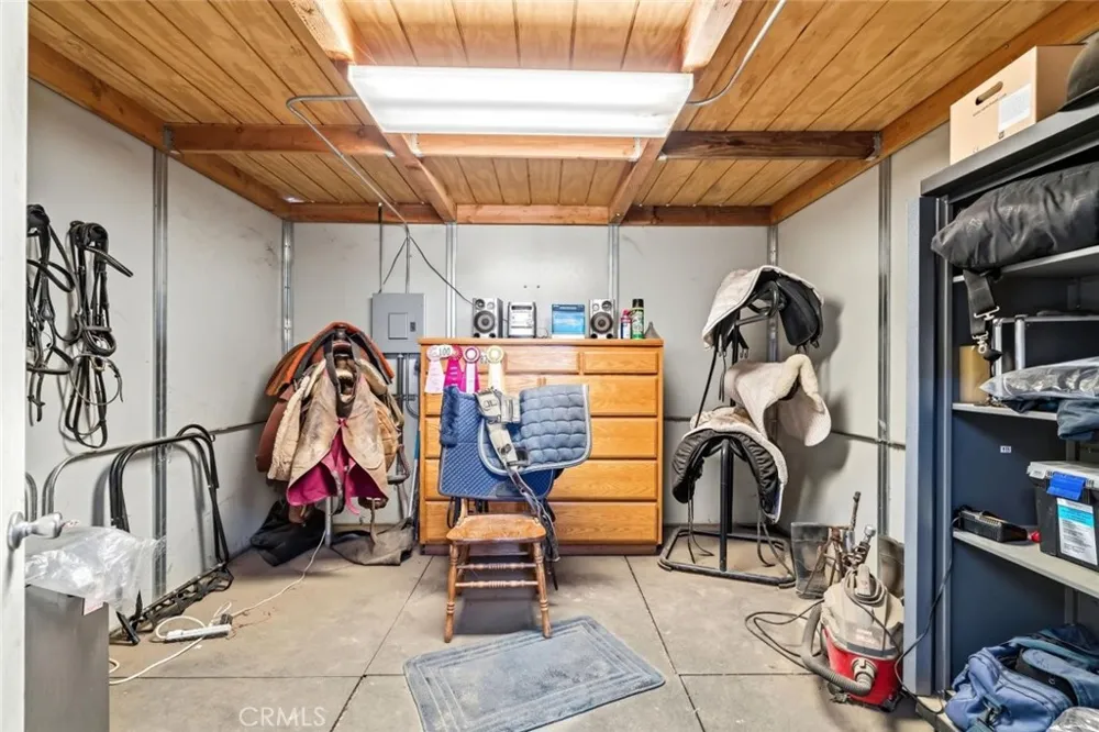 14361 Lombardy Delhi, CA 95315