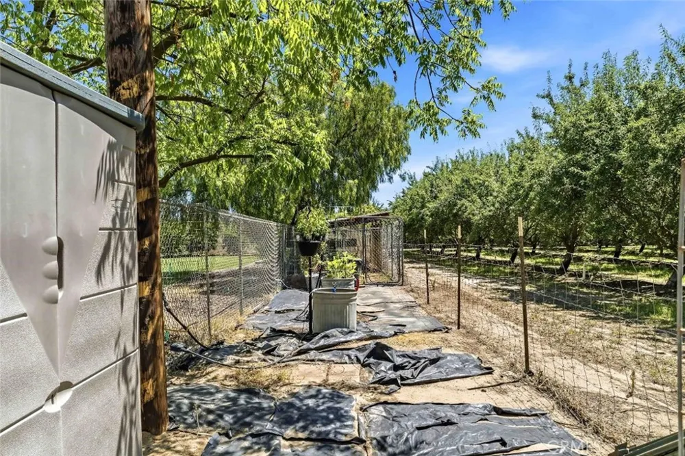 14361 Lombardy Delhi, CA 95315