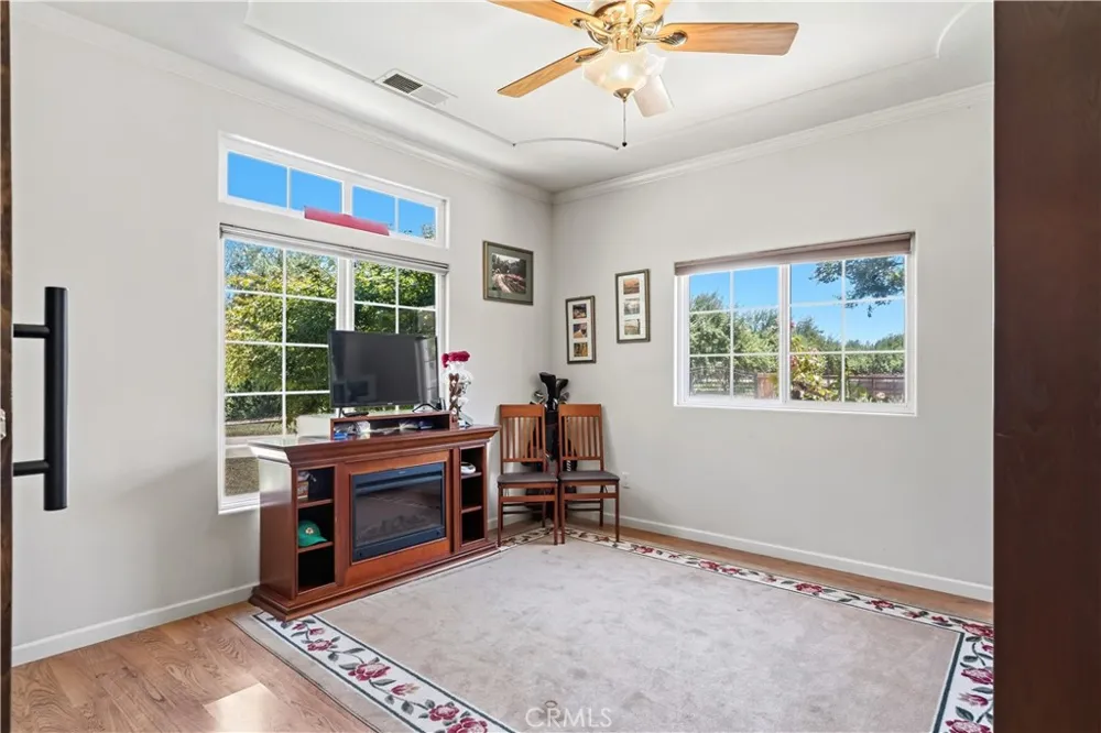 14361 Lombardy Delhi, CA 95315