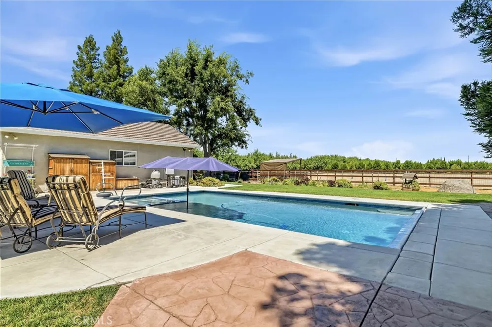 14361 Lombardy Delhi, CA 95315