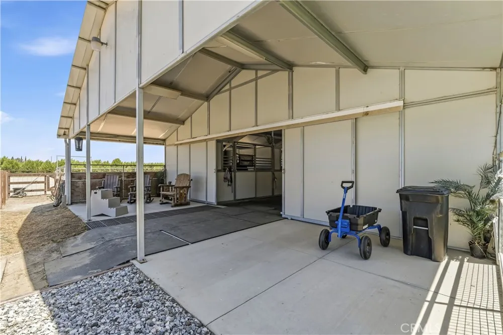 14361 Lombardy Delhi, CA 95315