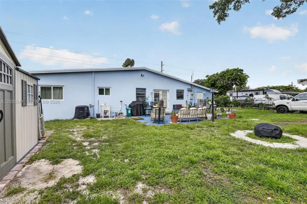 3501 SW 40th Ave West Park, FL 33023