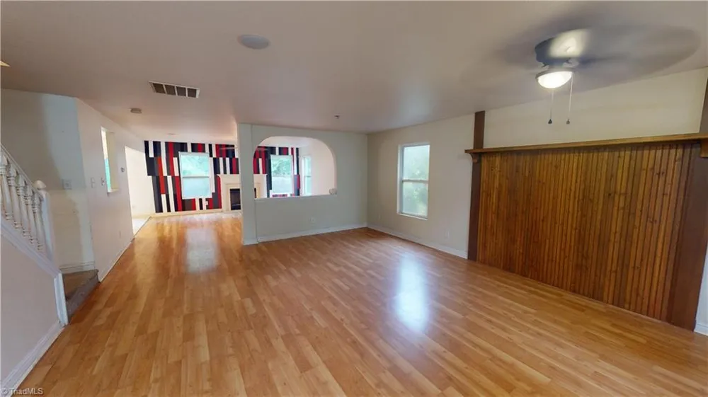 4209 Oak Pointe Drive Winston-Salem, NC 27105