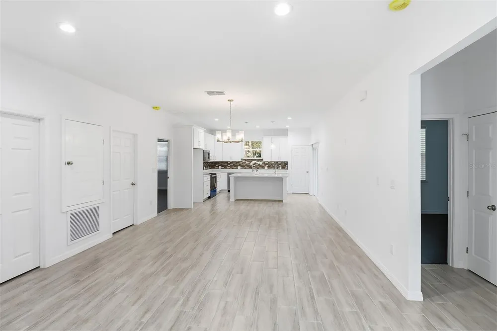 822 POPLAR STREET Inverness, FL 34452