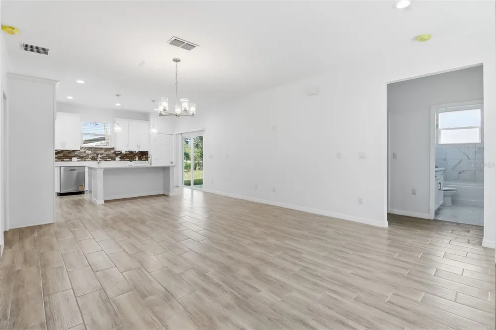 822 POPLAR STREET Inverness, FL 34452