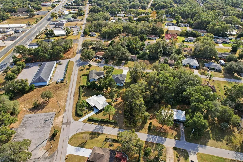 822 POPLAR STREET Inverness, FL 34452