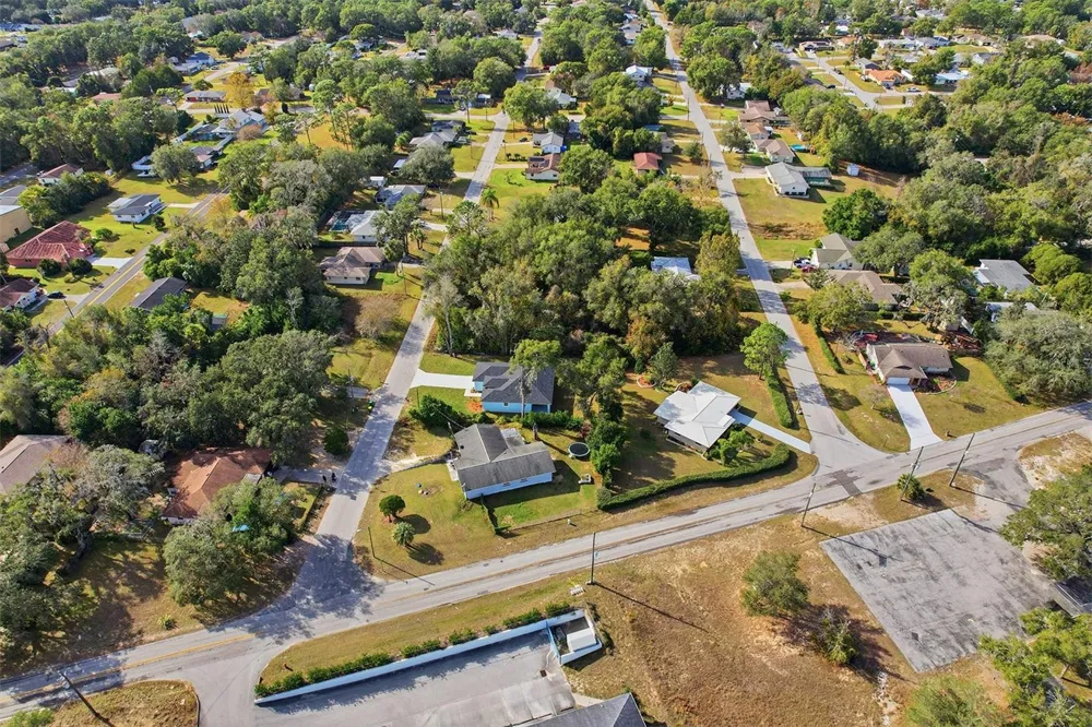 822 POPLAR STREET Inverness, FL 34452