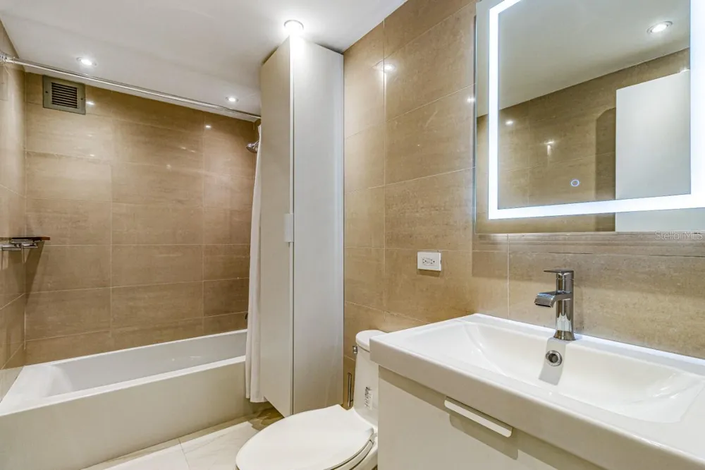 1507 ASHFORD AVE. #1002 San Juan, PR 00911