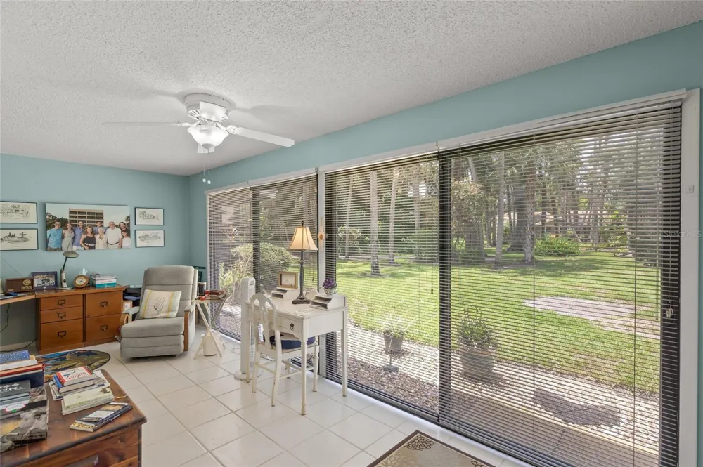 4562 FOREST WOOD TRAIL #15 Sarasota, FL 34241