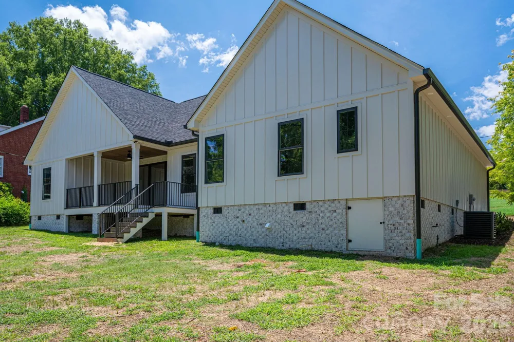 526 Aspen Street Lincolnton, NC 28092
