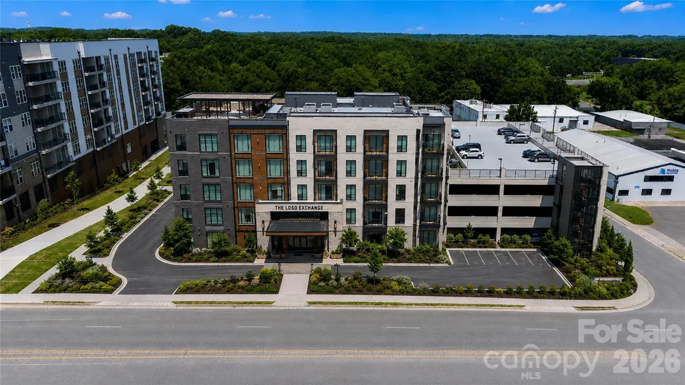 3206 S Tryon Street Charlotte, NC 28217