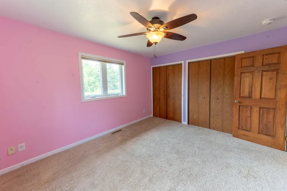 512 Pinetree Drive Perham, MN 56573