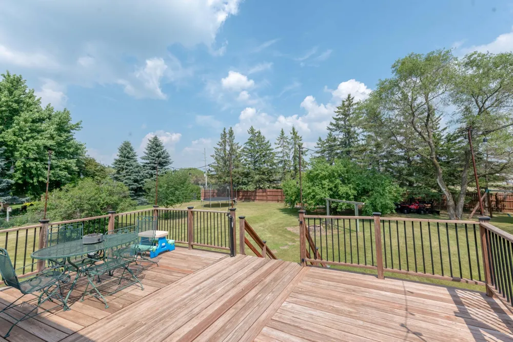 512 Pinetree Drive Perham, MN 56573