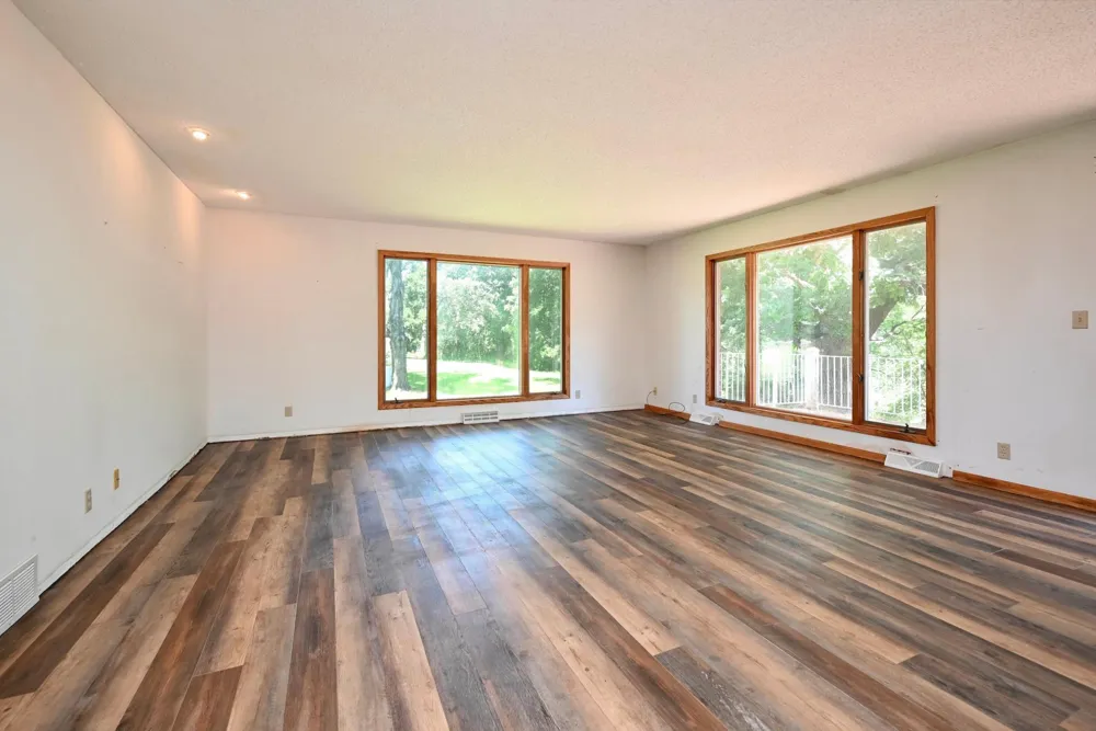 47 Marval Drive Minnesota City, MN 55959