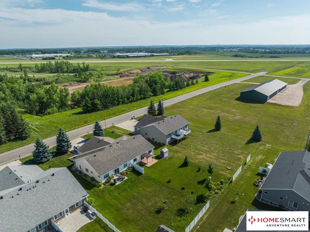 1877 Longview Drive Detroit Lakes, MN 56501