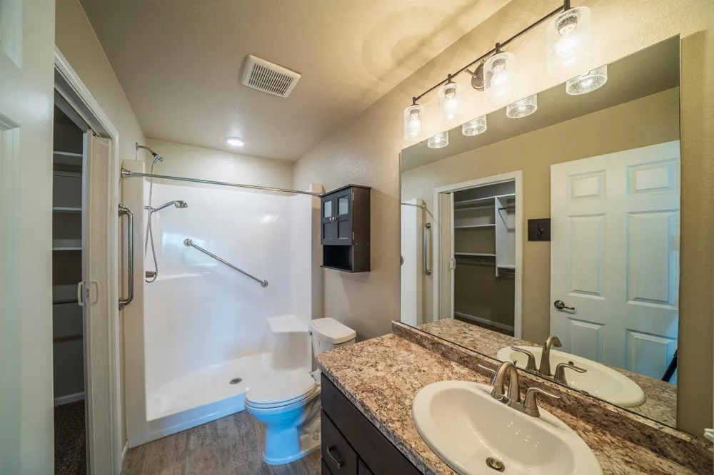 1877 Longview Drive Detroit Lakes, MN 56501
