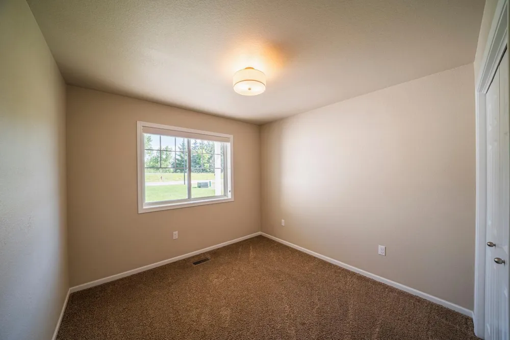 1877 Longview Drive Detroit Lakes, MN 56501