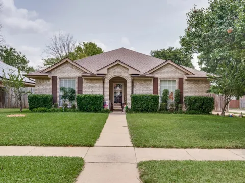 149 Roberts Drive