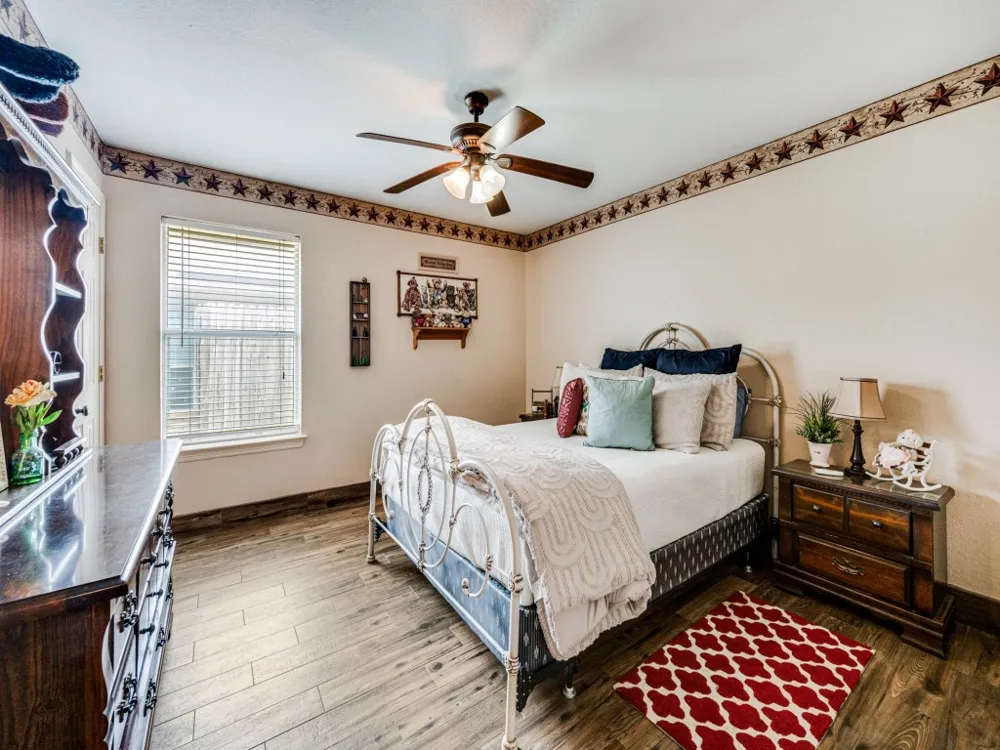 149 Roberts Drive Saginaw, TX 76179