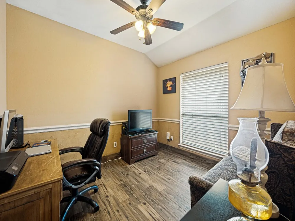 149 Roberts Drive Saginaw, TX 76179