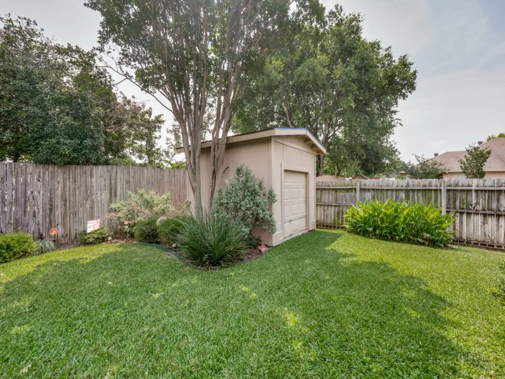 149 Roberts Drive Saginaw, TX 76179