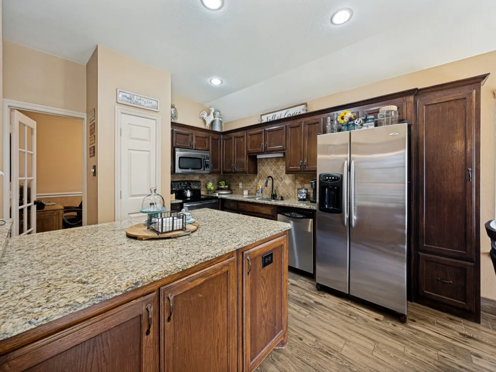 149 Roberts Drive Saginaw, TX 76179