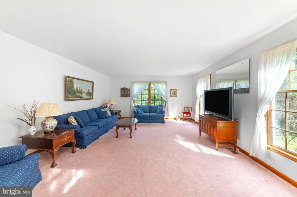 2050 MILLER ROAD Pennsburg, PA 18073
