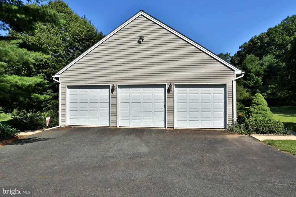 2050 MILLER ROAD Pennsburg, PA 18073