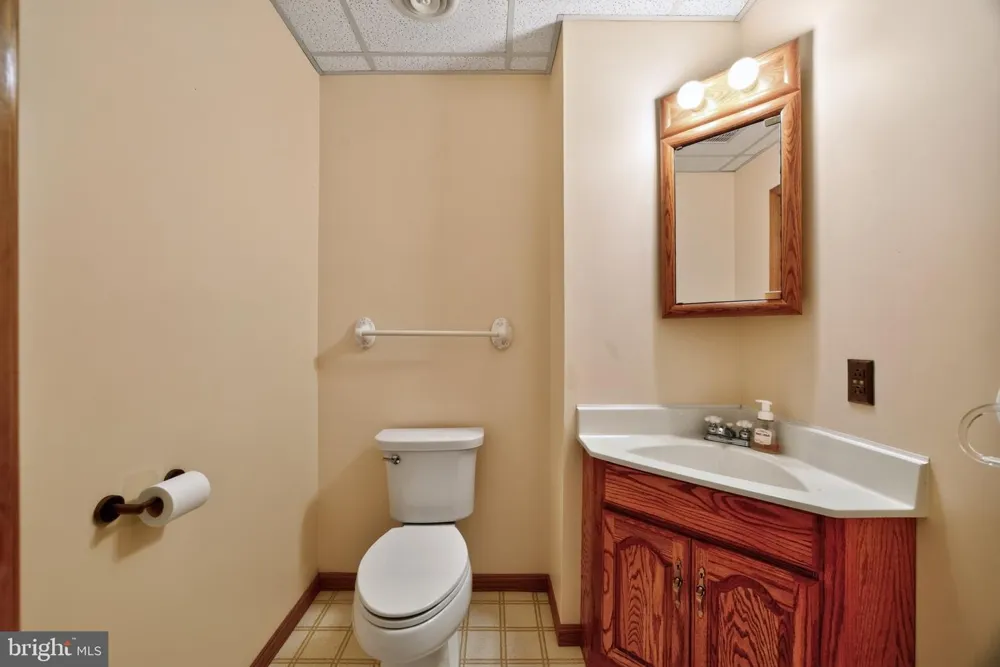 1951 ALBERT RILL ROAD Hampstead, MD 21074