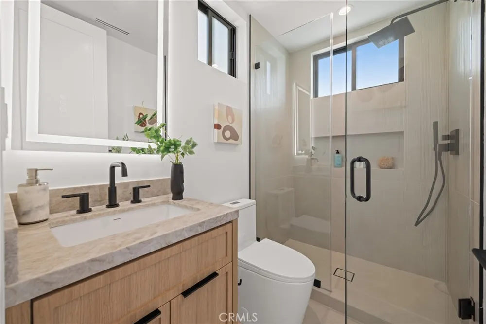 2217 Bataan Road #B Redondo Beach, CA 90278