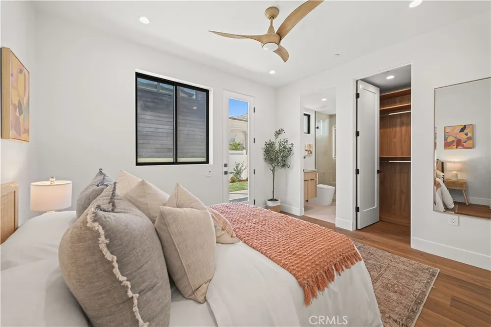 2217 Bataan Road #B Redondo Beach, CA 90278