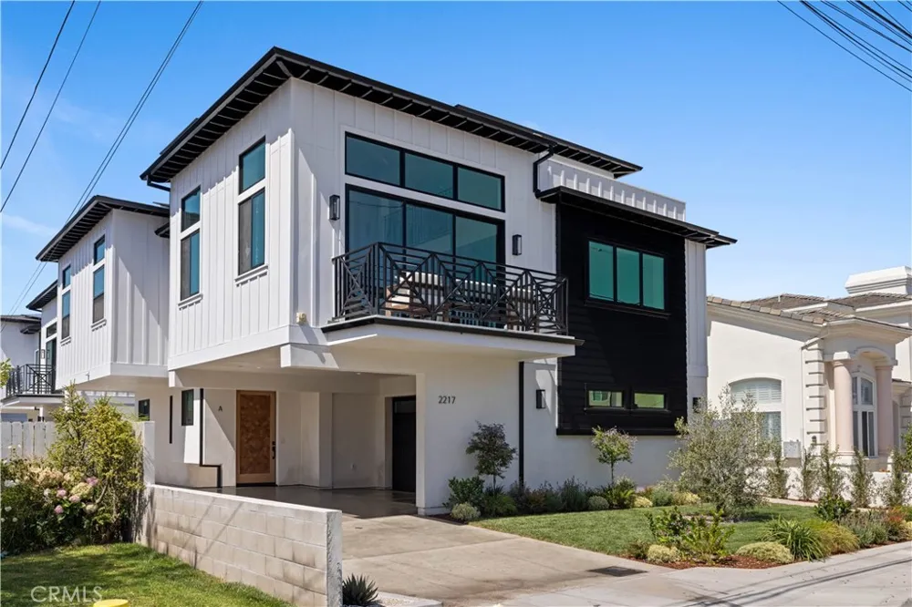 2217 Bataan Road #B Redondo Beach, CA 90278