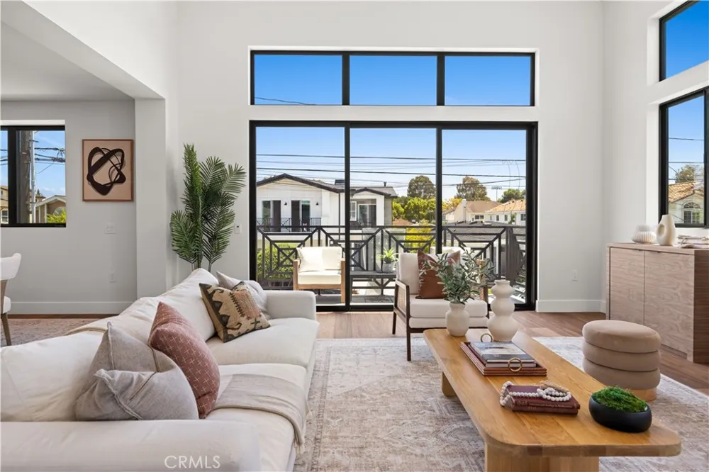 2217 Bataan Road #B Redondo Beach, CA 90278