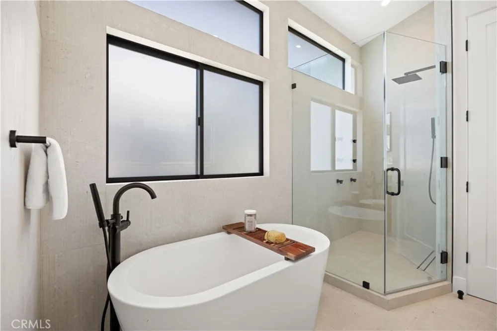 2217 Bataan Road #B Redondo Beach, CA 90278