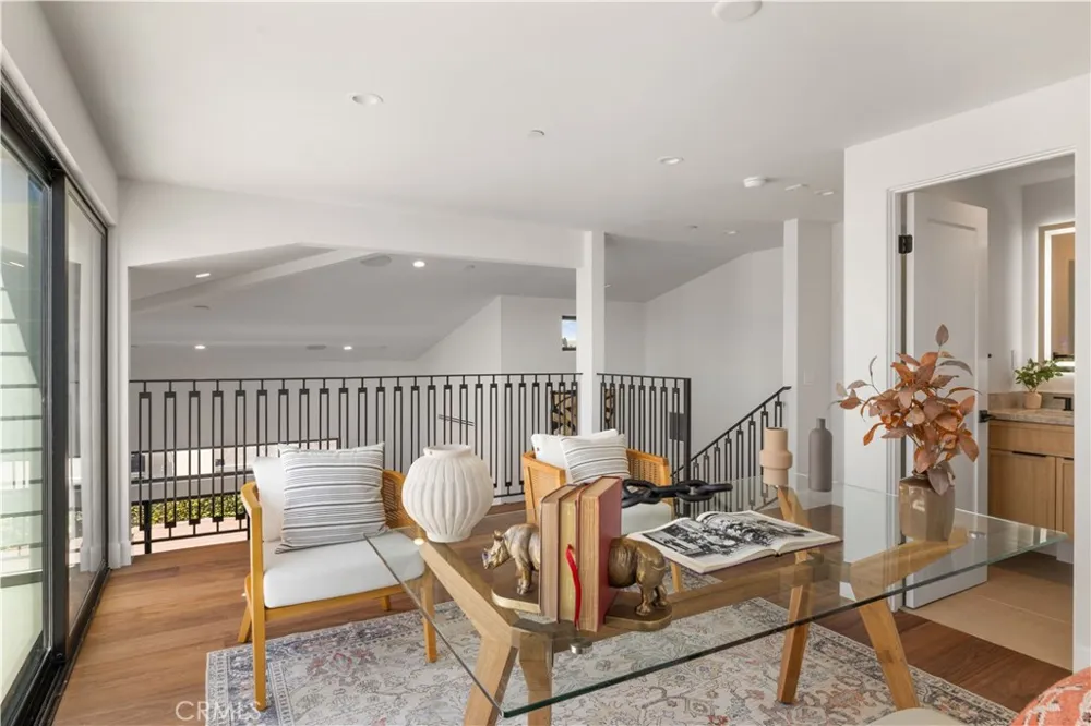 2217 Bataan Road #B Redondo Beach, CA 90278
