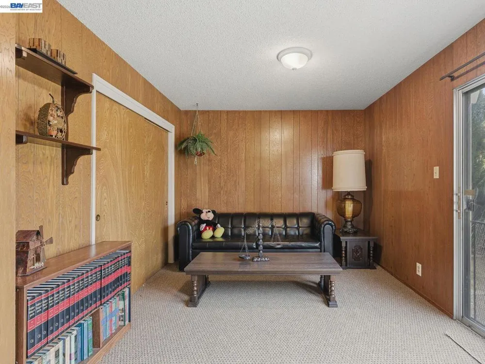 836 Hawthorne Dr Rodeo, CA 94572