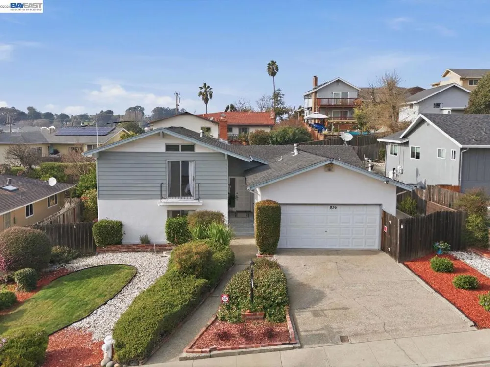 836 Hawthorne Dr Rodeo, CA 94572