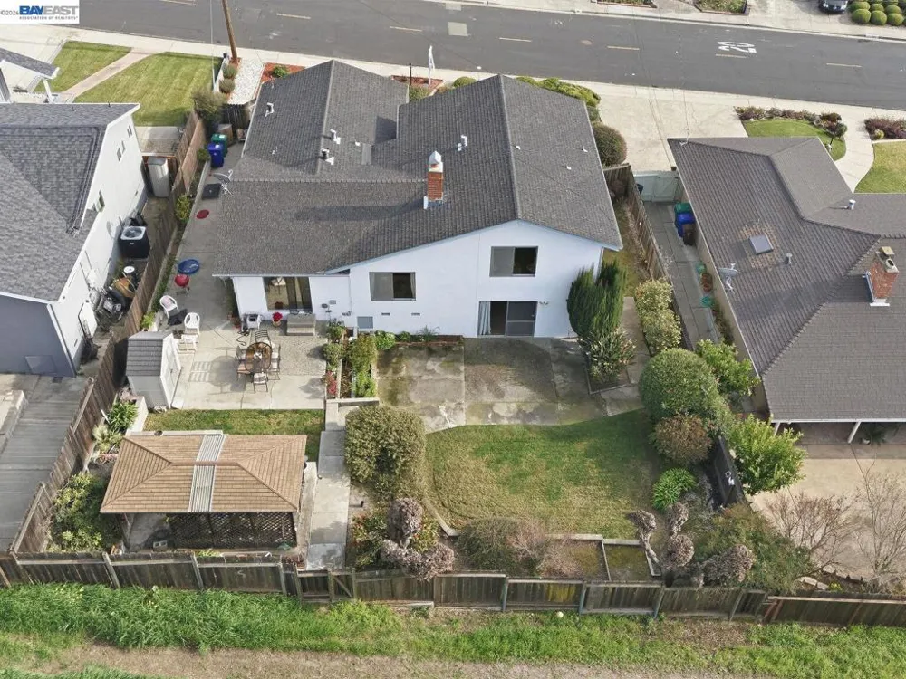 836 Hawthorne Dr Rodeo, CA 94572