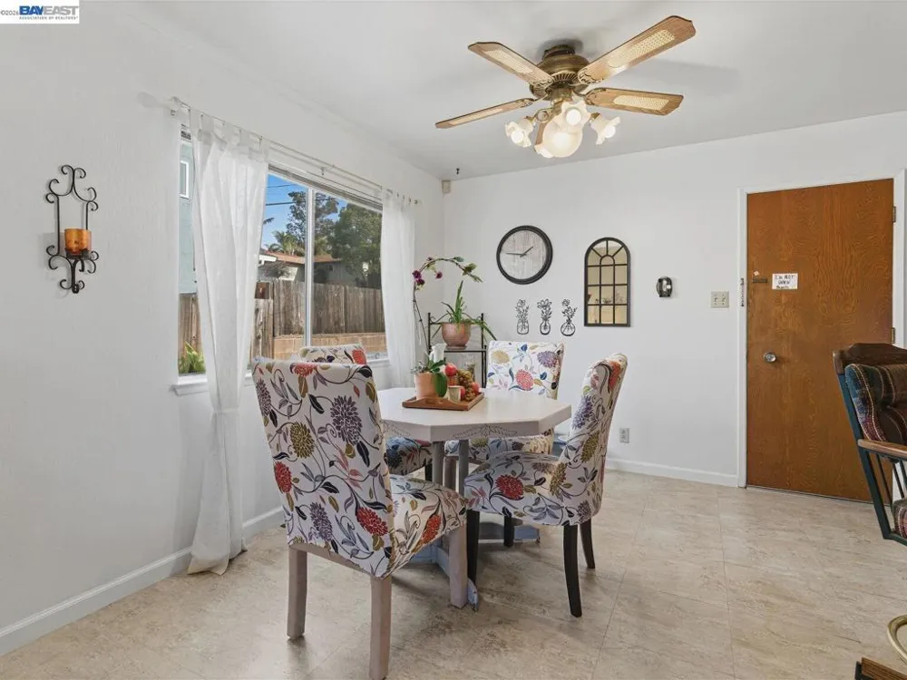 836 Hawthorne Dr Rodeo, CA 94572