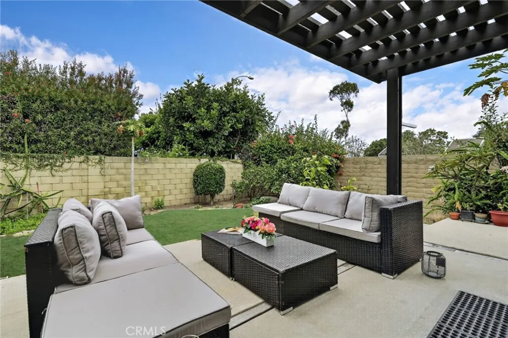 19003 VICKIE AVENUE Cerritos, CA 90703