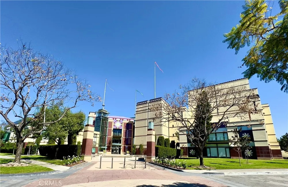 19003 VICKIE AVENUE Cerritos, CA 90703