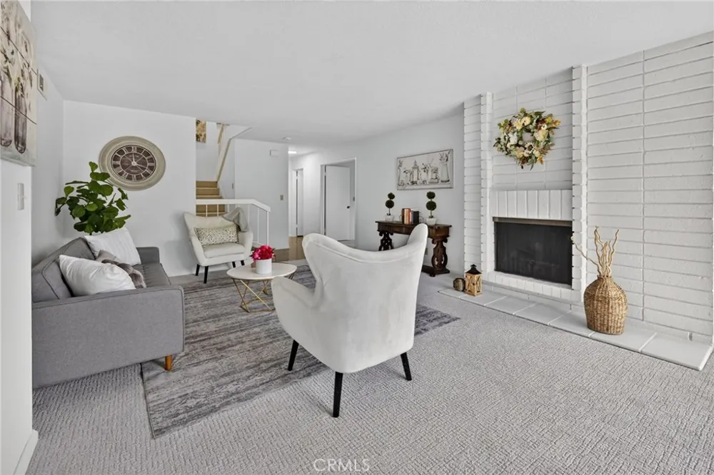 19003 VICKIE AVENUE Cerritos, CA 90703