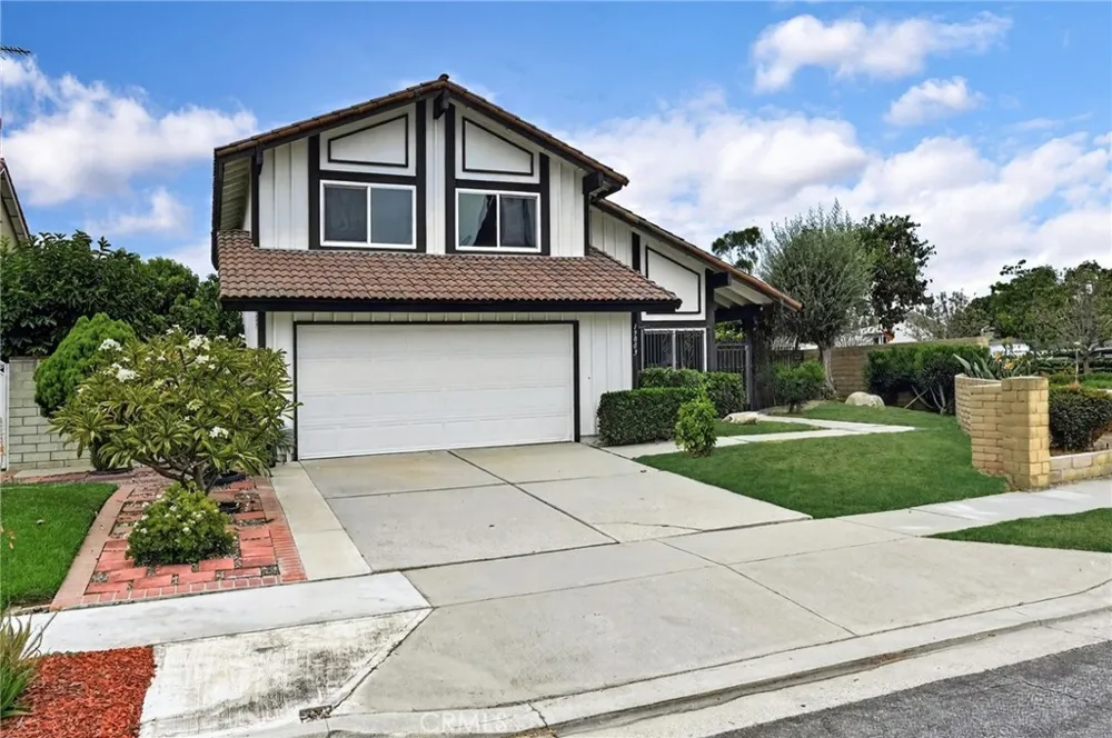 19003 VICKIE AVENUE Cerritos, CA 90703