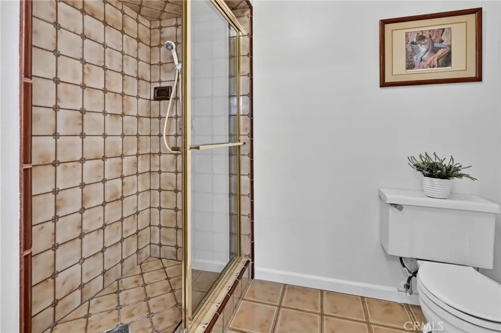 19003 VICKIE AVENUE Cerritos, CA 90703