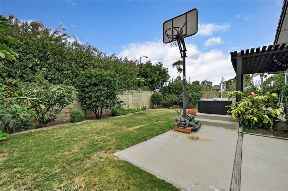 19003 VICKIE AVENUE Cerritos, CA 90703