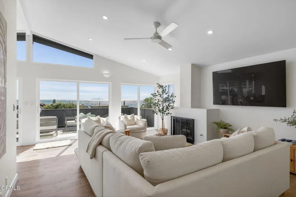 4229 Faria Beach Road Ventura, CA 93001