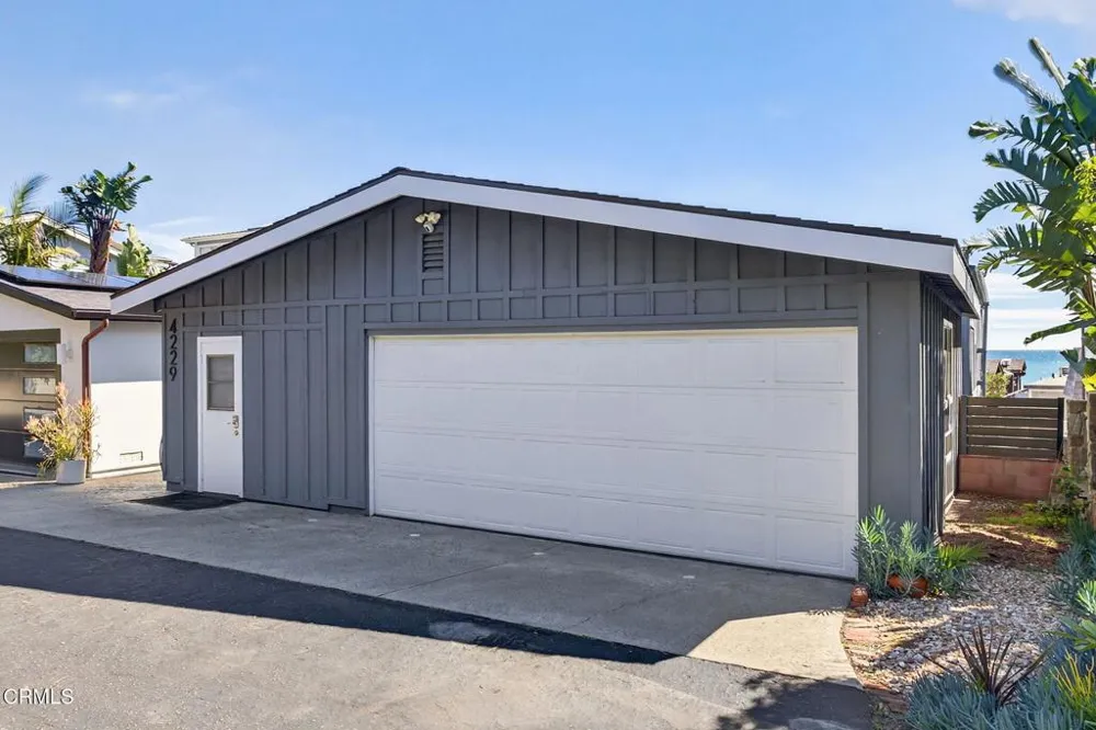 4229 Faria Beach Road Ventura, CA 93001