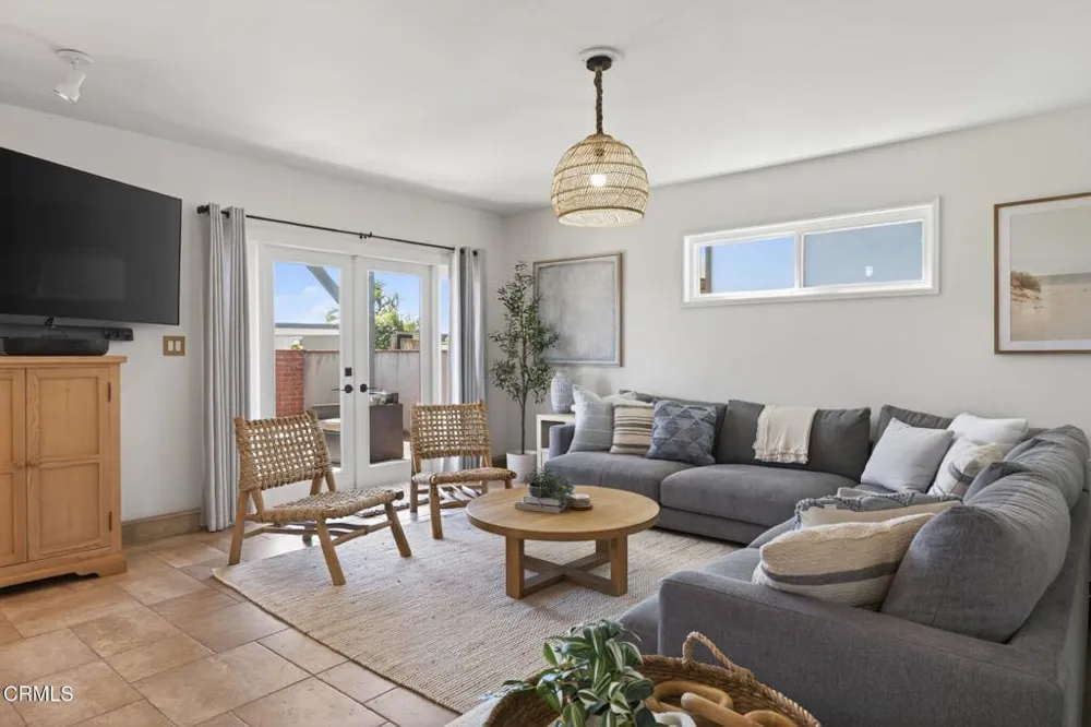4229 Faria Beach Road Ventura, CA 93001