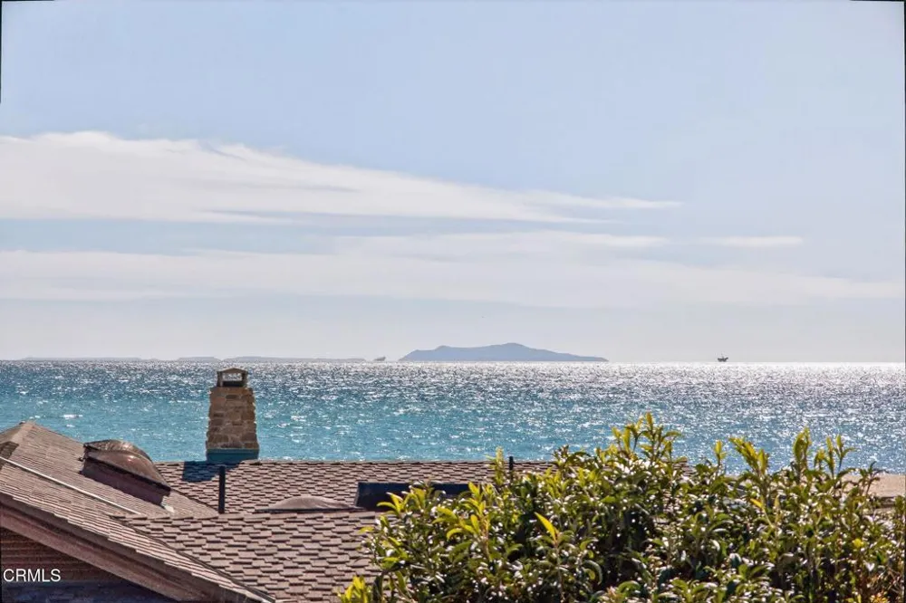 4229 Faria Beach Road Ventura, CA 93001