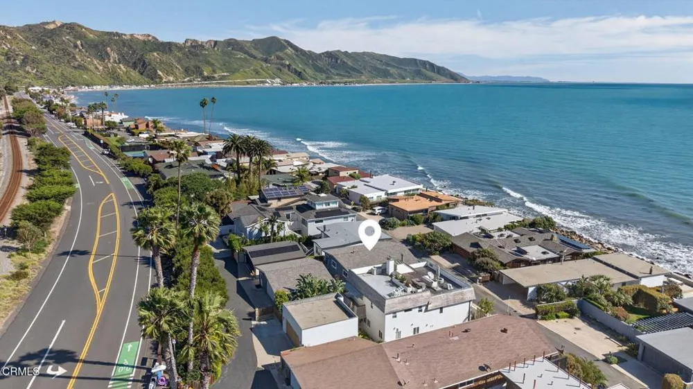 4229 Faria Beach Road Ventura, CA 93001